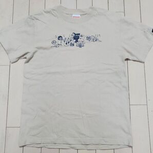 【美品】やればできるTシャツ S 落ち着いたベージュ色