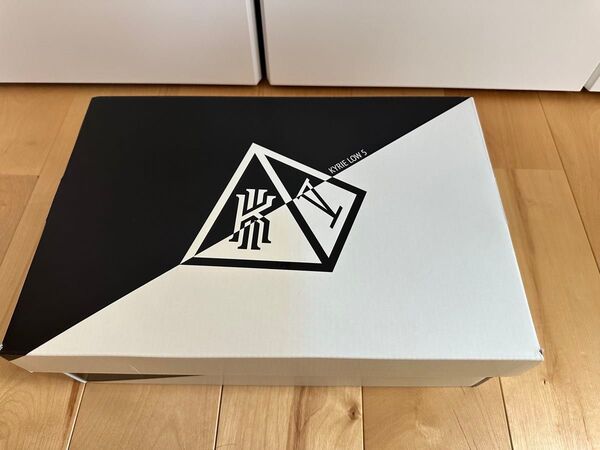 NIKE カイリーlow5 ブラック27.0cm