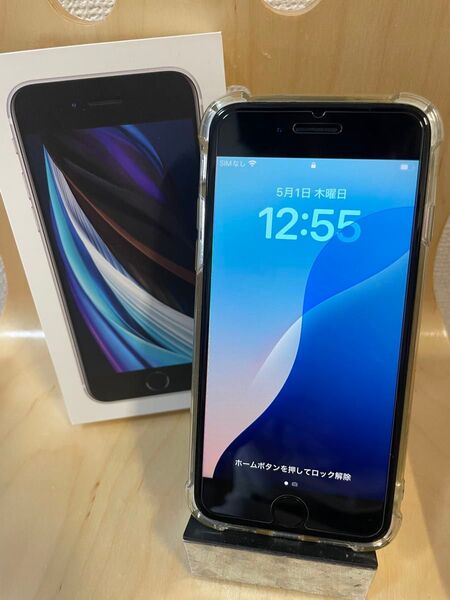 iPhone SE 第2世代 SIMフリー 64GB ホワイト