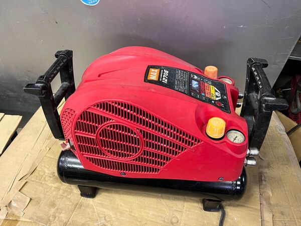 良品 低騒音マックス★AK-HL1270E ★高圧常圧エアコンプレッサー