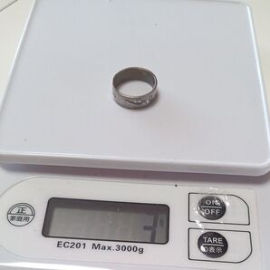 12号、純銀1000ホールマーク リング 指輪 アクセサリー ヴィンテージ。オークション商品。刻印あります。boxお付けします。