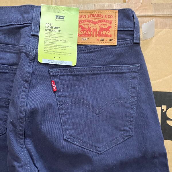 Levi's 506 COMFORT STRAIGHT W28 L32 ネイビー