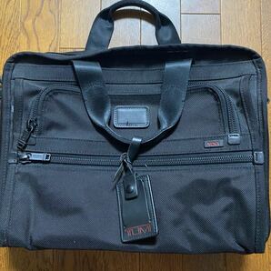 【値下げ！】TUMI ビジネスバッグ(ノートパソコン保護パッド装着)