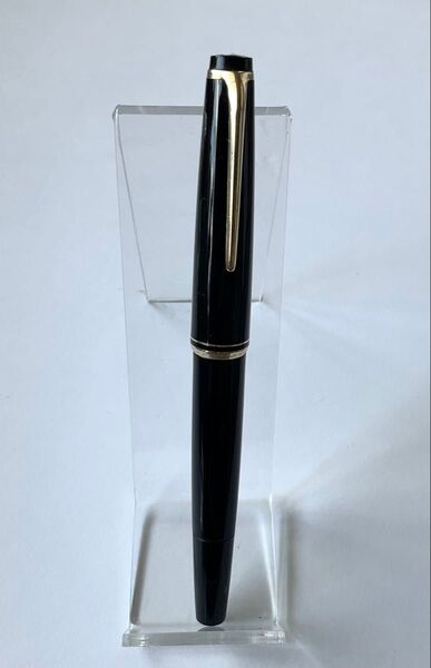 MONTBLANC モンブラン万年筆 #22 Black 14C F