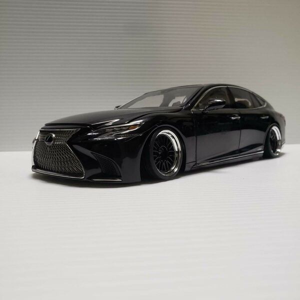 1/18 レクサス LS500h カスタム