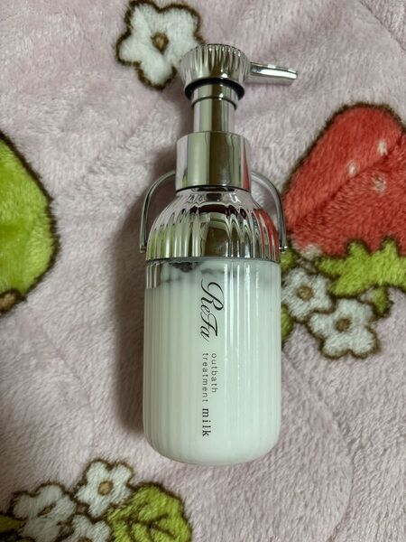 リファ ミルクプロテイン アウトバス トリートメント