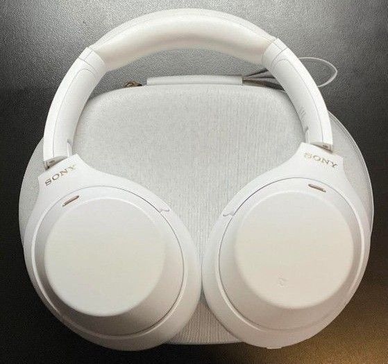 WH-1000XM4 ワイヤレスヘッドホン ホワイト ノイキャン