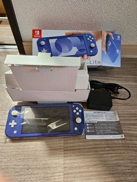 【中古】Nintendo Switch Lite