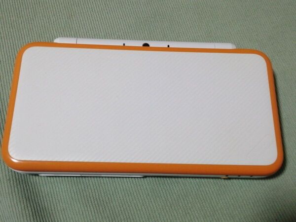 Newニンテンドー2DS ホワイト