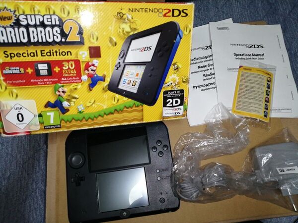 海外版 ニンテンドー2DS Newスーパーマリオブラザーズ2パック