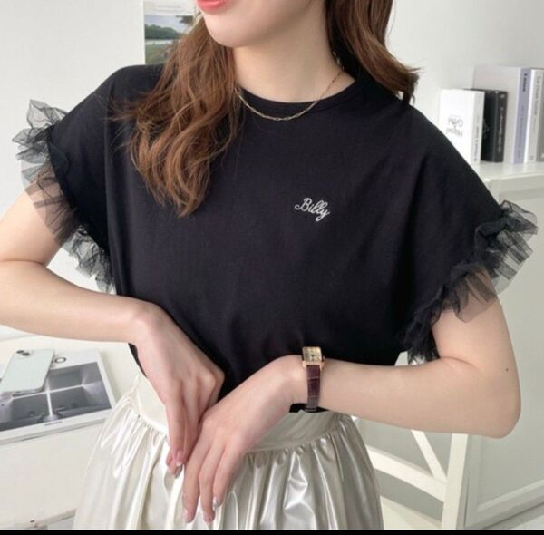 ブラックM モーメントプラス 綿100%フリルスリーブリボンプリントTシャツ