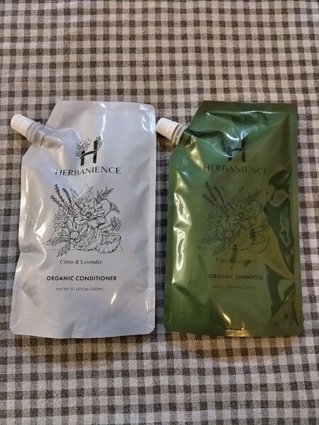 さくらの森 ハーバニエンス シャンプー コンディショナー シトラス&ラベンダー 新品未使用未開封 トリートメント 詰め替え用