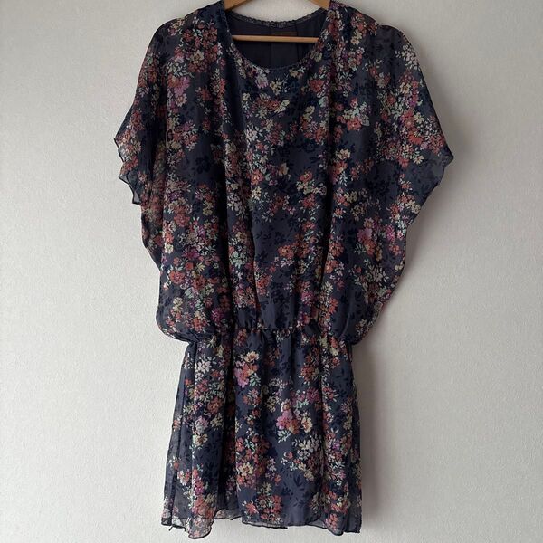 チュニック シフォンワンピース 花柄 (くすみブルー色)
