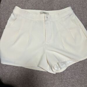titty&Co ショートパンツ オフホワイト