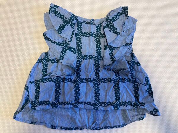 アプレレクール 90サイズ トップス フリル ベビー服 総柄 カットソー