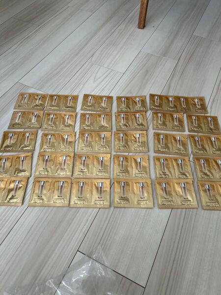 カバーマーク セルアドバンストローションWS 化粧水 60包 新品