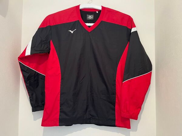 ミズノ長袖ピステ(Oサイズ)サッカー トレーニングウェア ブラック×レッド MIZUNO プルオーバー ウィンドブレーカー