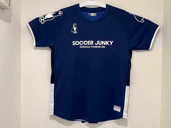 サッカージャンキー 半袖 Tシャツ(Mサイズ)サッカー トレーニングウェア プラクティスシャツ