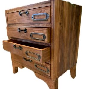 アンティーク風木製脚付引き出し4段 背面無し