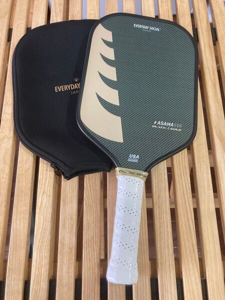 【新品未使用】ピックルボール パドル ASAMA 110 BLACK&GOLD