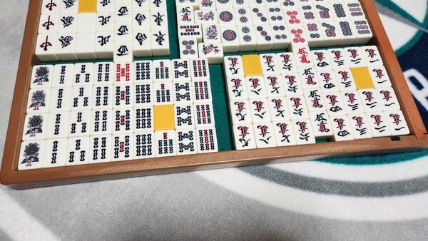 麻雀牌 まーじゃんぱい 赤牌有り 点棒 一括 セット 麻雀牌一式セット マージャンパイ 点数棒 麻雀一式セット 赤牌入り