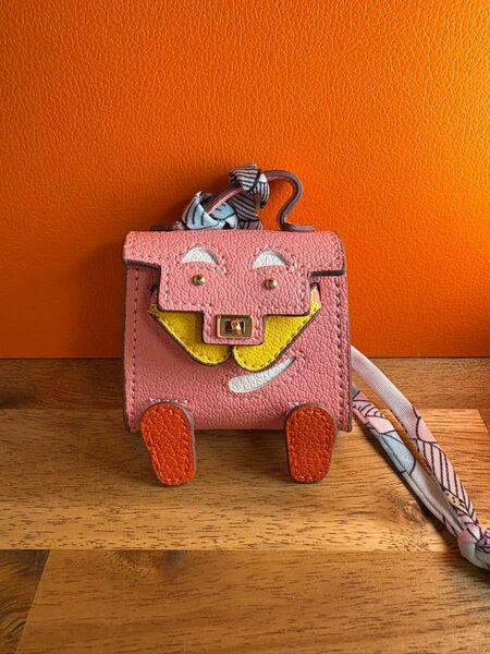 新品*BAG ミニバッグチャーム ミニチュアチャーム イヤホンケース ピンク
