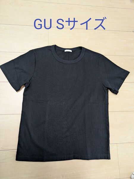 GU ブラック Tシャツ Sサイズ