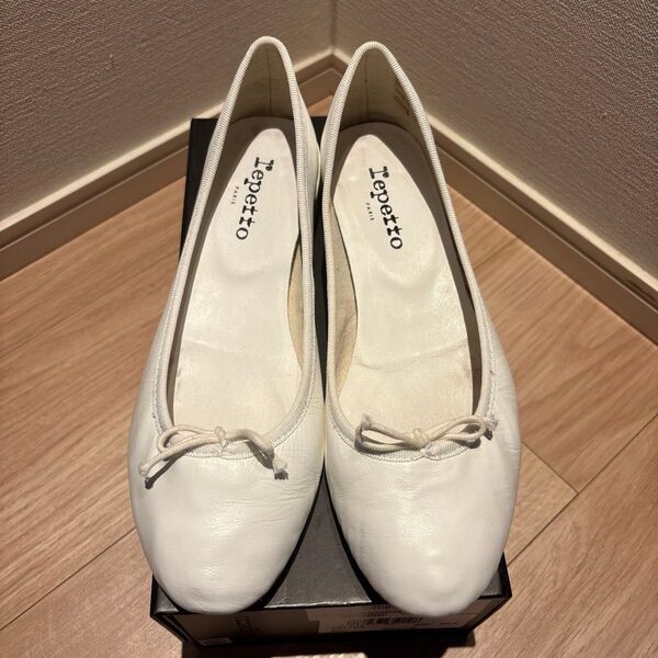 repetto バレエシューズ 38.5(24cm相当) 3cmヒール ホワイト 箱あり