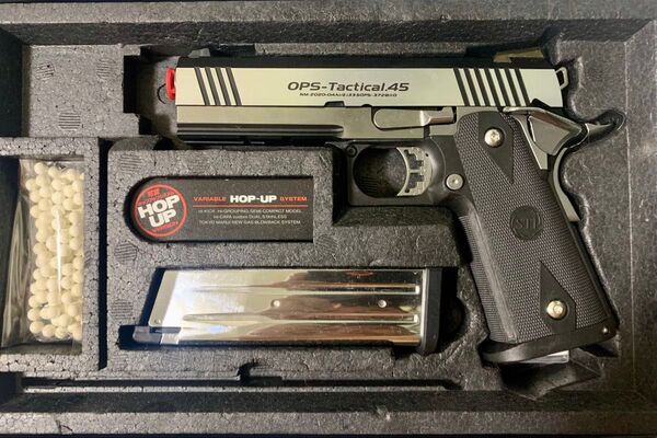 【土日限定出品!】東京マルイ ハイキャパカスタム デュアル・ステンレス Hi-CAPA Cutom DUAL STAINLESS