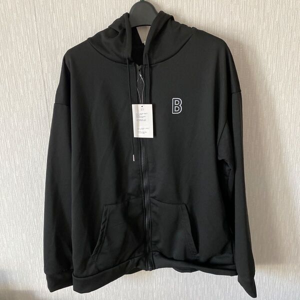 LETee 長袖パーカー