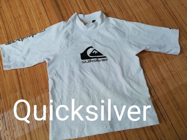 クイックシルバー QuickSilver 白 ホワイト 半袖 ラッシュガード 140 サーフウエア シャツ 男の子 女の子 水着