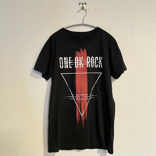 ワンオク ワンオクロックONE OK ROCK 半袖 Tシャツ ブラック