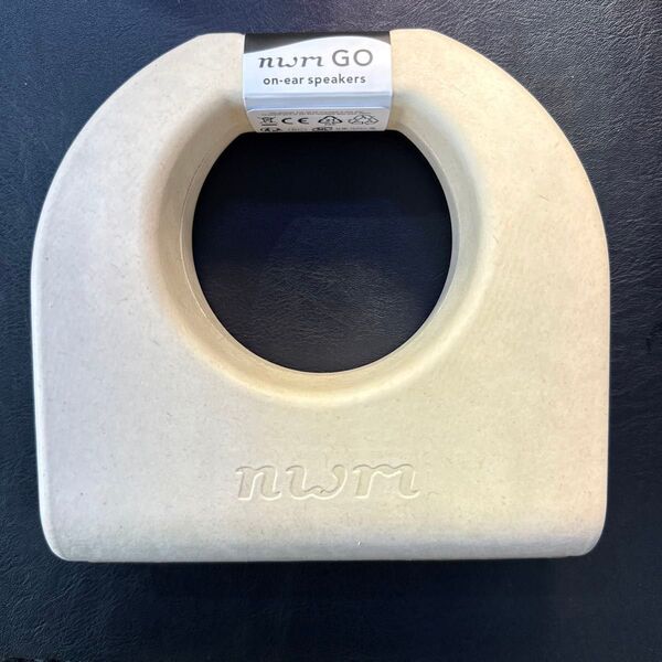 【新品未開封】オープンイヤー型 ネックバンドワイヤレス 耳スピーカー nwm GO フォグブラック