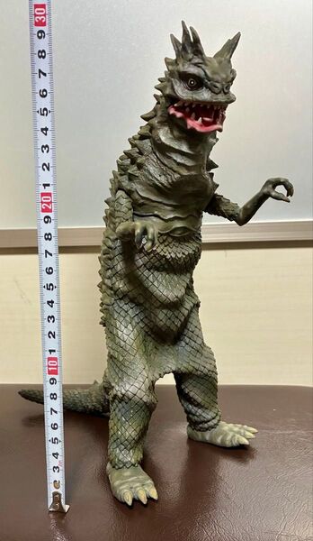 ビリケン商会 ベムラー 塗装済み完成品 ソフビ 高さ約30cm ウルトラマン