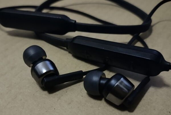 JVC HA-FX67BT ワイヤレスイヤホン