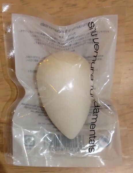 【クーポンOK】シュウウエムラ しずく型 スポンジ