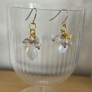 NO101 ホワイト系ジャラジャラビーズピアス