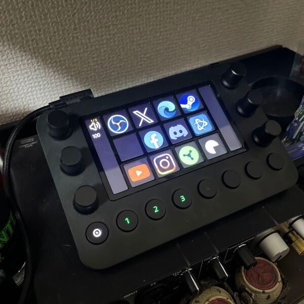Razer(レイザー) Stream Controller ライブ配信 & コンテンツ制作用一体型コントローラー
