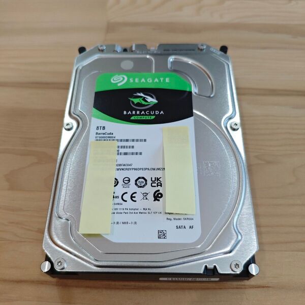 Seagate ST8000DM004(HDD 3.5インチ 8TB)