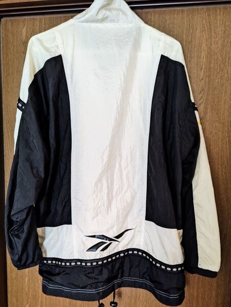 Reebok ナイロンジャケット 白黒 90s