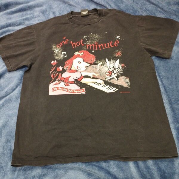RED HOT CHILI PEPPERS XLサイズ Tシャツ