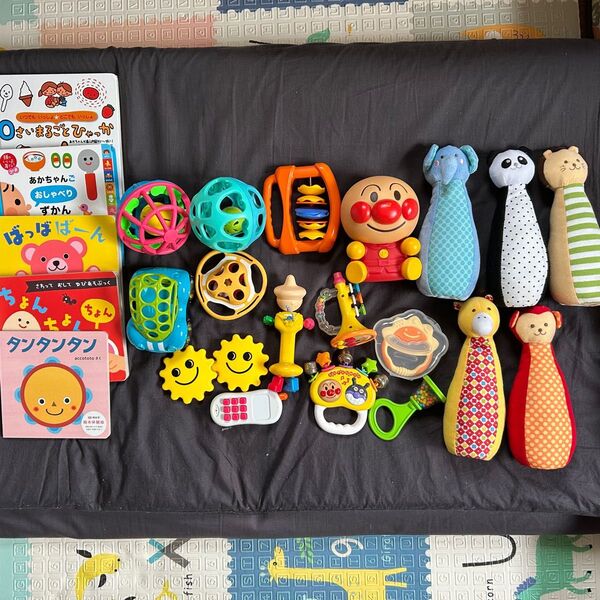 赤ちゃん おもちゃ 本 まとめ売り 0歳から
