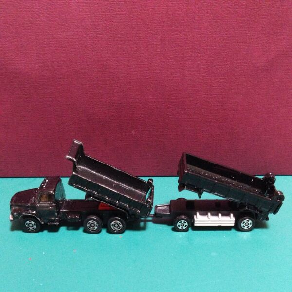 トミカ ミニカー ボンネットダンプ フルトレーラー 改造 カスタム デコトラ トラック野郎