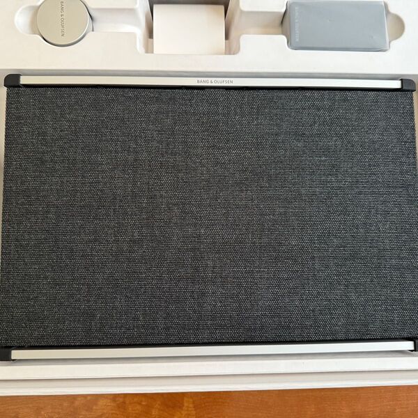 BANG & OLUFSEN BEOSOUND LEVEL Natural