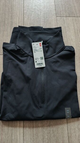 ユニクロMサイズ ブラック ドライEX UVカットハーフジップ長袖Tシャツ