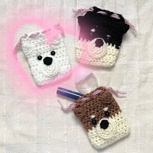 編み物 ハンドメイド品 手編みの犬巾着ポーチ 柴犬 白柴