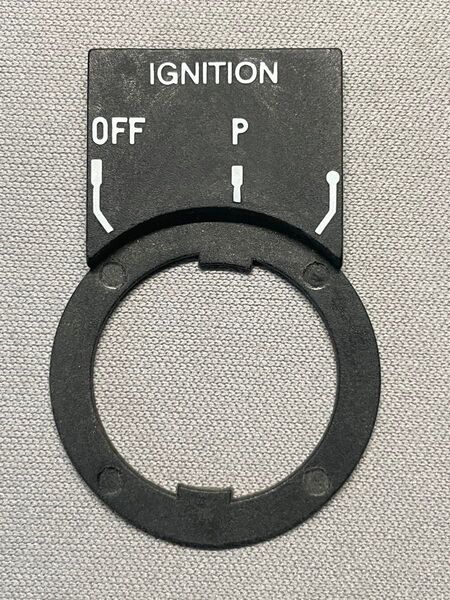 【新品】BMW 純正部品 キー ステップ プレート R100 RS RT 等 61321243267