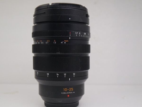 Panasonic VARIO-SUMMILUX 10-25mm F1.7 レンズ