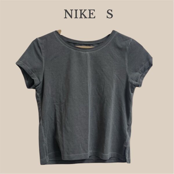 NIKE DRI-FIT 半袖Tシャツ Sサイズ
