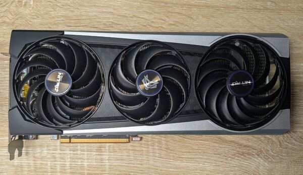 【Sapphire NITRO+】Radeon RX 6700 XT 美品・RGB・TimeSpy 12,852